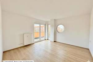 Lichtdurchflutetes 3-Zimmer-Penthouse mit Dachterrasse und TG-Stellplatz – Die vollständige Adresse der Immobilie erhältst du vom Anbieter., 1309 Striesen-West, Dresden – Vorschaubild 9