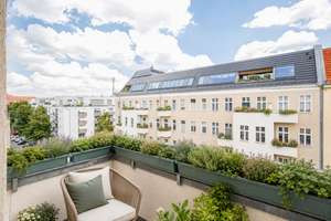 Gepflegte und gut geschnittene 4-Zimmer-Wohnung nahe Schlosspark – Die vollständige Adresse der Immobilie erhältst du vom Anbieter., 10589 Charlottenburg, Berlin – Vorschaubild 3