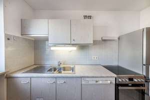 Helle 3-Zi.-Wohnung mit Loggia und weitläufigem Blick ins Grüne in Großhadern - Blumenau – Die vollständige Adresse der Immobilie erhältst du vom Anbieter., 80689 Sankt Ulrich, München – Vorschaubild 10