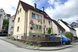 FRISCH RENOVIERTE WOHNUNG IN ZENTRALER LAGE | Siegen-City