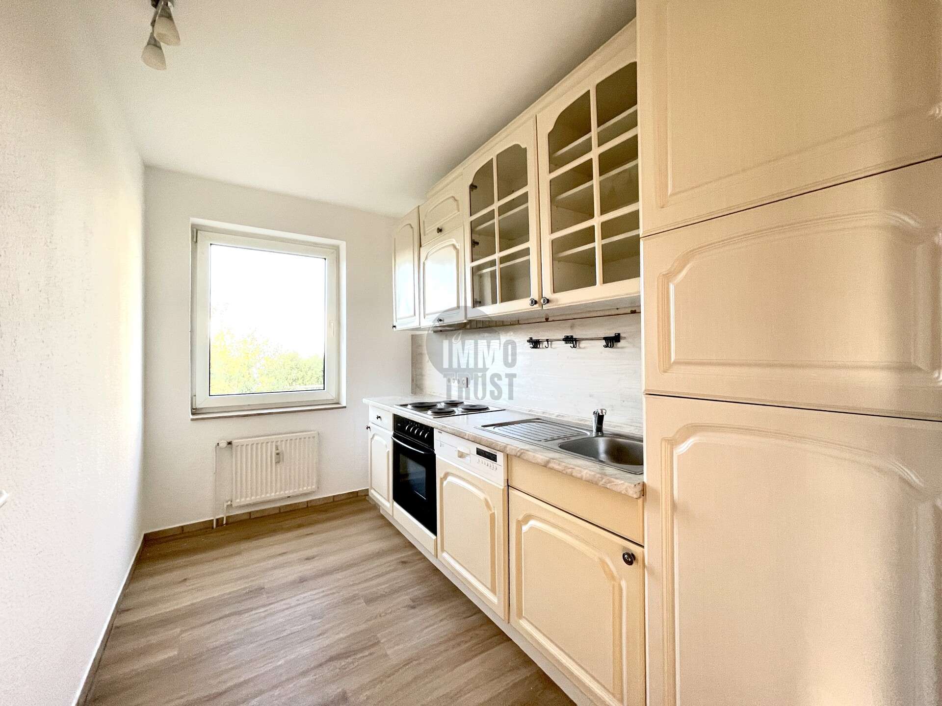 Immobilie in Danndorf - SOLIDE KAPITALANLAGE - GEPFLEGTES MEHRFAMILIENHAUS MIT SECHS WOHNEINHEITEN IN DANNDORF - Bild 3