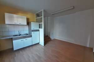 Großzügig geschnittene 1-Zimmer-Altbauwohnung in der Rendsburger Innenstadt! – 24768 Rendsburg – Vorschaubild 4