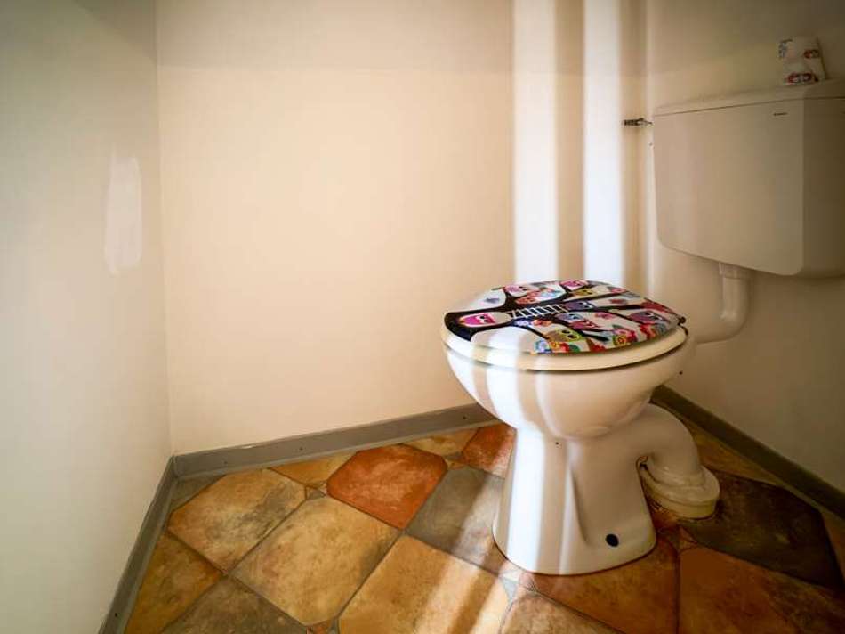 II EG-WC