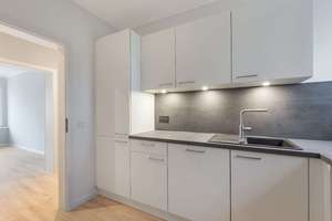 Hochwertig sanierte Wohnung mit Küche und Balkon – Luthestraße 32, 45357 Dellwig, Essen – Vorschaubild 2