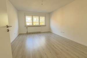 🏡 Fünf-Zimmer-Wohnung in Pforzheim - modernisiert, lichtdurchflutet, mit Kamin und zwei Bädern – Hohenstaufenstr. 56, 75177 Nordstadt, Pforzheim – Vorschaubild 5