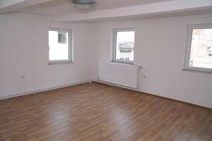 Vollständig renoviertes und modernisiertes 5-Zimmer-Einfamilienhaus in Eichendorf – Oberanger 19, 94428 Eichendorf – Vorschaubild 22