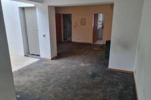 Exclusive 3-Zimmer Wohnung mit Terrasse und Garten mit bester Anbindung in Gerresheim (unrenoviert) – Heyestra 102, 40625 Gerresheim, Düsseldorf – Vorschaubild 2