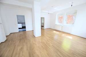 *Heusteigviertel - Schöne Erdgeschoss-Wohnung mit Terrasse und Einbauküche* – Die vollständige Adresse der Immobilie erhältst du vom Anbieter., 70180 Lehen, Stuttgart – Vorschaubild 2