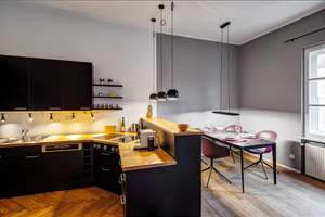 Möbliert: Möblierte Altbauwohnung in guter Lage Haidhausen – Die vollständige Adresse der Immobilie erhältst du vom Anbieter., 81675 Steinhausen, München – Vorschaubild 7