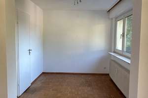 Balkon, Einbauküche und Blick ins Grüne: sonnendurchflutete 3,5-Zimmer-Wohnung in Ziegelhausen – Die vollständige Adresse der Immobilie erhältst du vom Anbieter., 69118 Ziegelhausen, Heidelberg – Vorschaubild 6