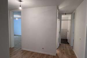 +++ Tolle Familienwohnung FRISCH renoviert +++ GRUNDRISS – Möhlenkampstraße 4, 47139 Beeck, Duisburg – Vorschaubild 4