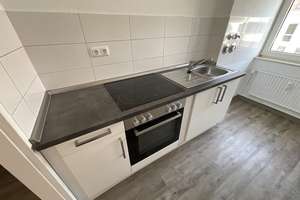 Helle 2 Zimmer-Wohnung mit Tageslichtbad und Dusche – Josephstraße 2a, 23569 Kücknitz, Lübeck – Vorschaubild 2