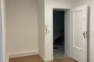 Sehr schön sanierte Wohnung mit Parkettböden und Wohnküche in stilvollem Altbau! – 68169 Neckarstadt-West, Mannheim – Vorschaubild 7