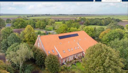 Bild von Von wunderbarem Grün umwachsen – Modernisierter Gulfhof in der begehrten Krummhörn