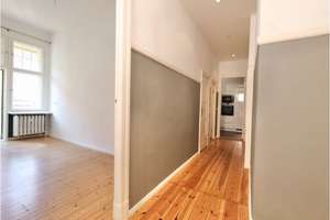 BEGEHRTER ALTBAU-CHARME - BELIEBTE  LAGE NAHE LIETZENSEE - HOLZDIELEN, FISCHGRÄTPARKETT & STUCK – Fredericiastr. 4a xx, 14059 Westend, Berlin – Vorschaubild 4