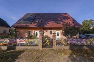 Doppelhaushälfte im schönen Mahlsdorf