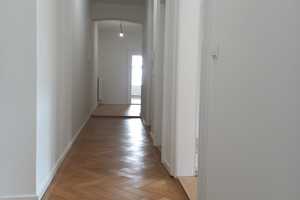 Altbaujuwel mit Balkon direkt am Englischen Garten – Kaulbachstr. 61a, 80539 München – Vorschaubild 7