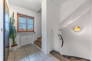Wohngenuss auf 2 Ebenen: 3-4-Zimmer-Maisonette-Wohnung in idyllischer, ruhiger und grüner Lage. – Die vollständige Adresse der Immobilie erhältst du vom Anbieter., 85567 Grafing bei München – Vorschaubild 5