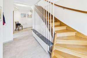 GERÄUMIGES & MODERNISIERTES FAMILIENHAUS MIT TOLLEM GARTEN IN MUCH MARIENFELD – Die vollständige Adresse der Immobilie erhältst du vom Anbieter., 53804 Much – Vorschaubild 13