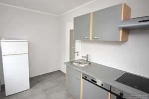 wunderschön renovierte
2-Zimmer-Maisonettewohnung
in Nürnberg, Nähe Gebersdorf/Stein – Röthenbach West, Nürnberg, 90449 Nürnberg – Vorschaubild 3
