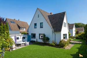 Gepflegtes Einfamilienhaus in guter Lage mit vielseitigen Nutzungsmöglichkeiten