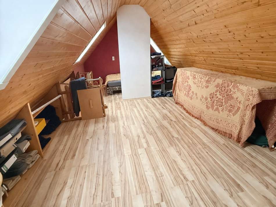 ausgebaute Bühne Wohnqualität