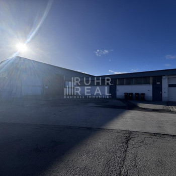 Kurzfristig verfügbar | 845 m² Lagerfläche | ebenerdige Andienung