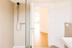 Helle Dachgeschosswohnung mit Südbalkon und Blick ins Grüne – Die vollständige Adresse der Immobilie erhältst du vom Anbieter., 30559 Anderten, Hannover – Vorschaubild 4