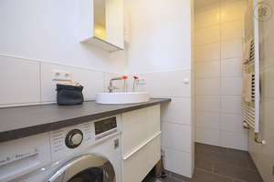 Schön möbliertes Apartment mit  Stellplatz in Stuttgart Weilimdorf – Die vollständige Adresse der Immobilie erhältst du vom Anbieter., 70499 Bergheim, Stuttgart – Vorschaubild 4
