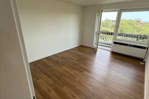 Exklusive 3-Raum-Wohnung mit gehobener Innenausstattung mit Einbauküche in Köln Bayenthal – Krohstraße 2, 50968 Köln – Vorschaubild 4