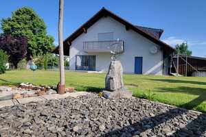 Attraktives Einfamilienhaus mit Garten, Terrasse, Balkon, Garage und Sauna in 86833, Ettringen – Unterallgäu (Kreis) – Vorschaubild 1