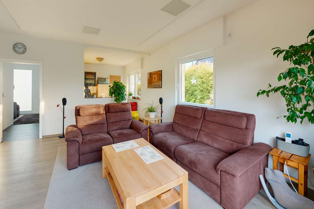 Immobilie in Flomborn - Modernes Einfamilienhaus mit Smart-Home, Heimkino, PV-Anlage und großem Grundstück - Bild 4