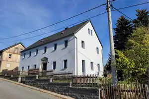 Überwiegend kernsaniertes Einfamilienhaus – Bautzen (Kreis) – Vorschaubild 1