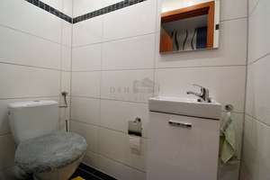 Modernisierte 2-Zimmer-Wohnung mit 2 Loggien, Aufzug, lichtdurchflutet & Weitblick in Grötzingen – Die vollständige Adresse der Immobilie erhältst du vom Anbieter., 76229 Grötzingen, Karlsruhe – Vorschaubild 7