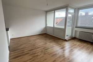 großräumige 3 Raumwohnung auf 67m² mit Balkon zu vermieten!!!