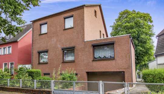 Bild von Großzügiges und solides Einfamilienhaus mit Tiefgarage und Garten in zentraler Lage von Oslebshausen