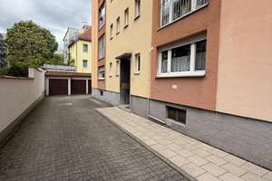 Erdgeschosswohnung in Schwabing: 1,5 Zimmerwohnung mit Küche