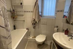 12 Monate Untermiete: Zentrale 2-Zimmer Wohnung mit Balkon Düsseldorf Pempelfort – Die vollständige Adresse der Immobilie erhältst du vom Anbieter., 40477 Pempelfort, Düsseldorf – Vorschaubild 11