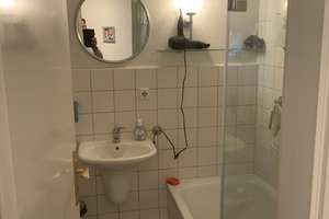 Helle 4-Zimmer Wohnung mit Balkon in Hamburg-Marmstorf – Krönenbarg 92, 21075 Marmstorf, Hamburg – Vorschaubild 3