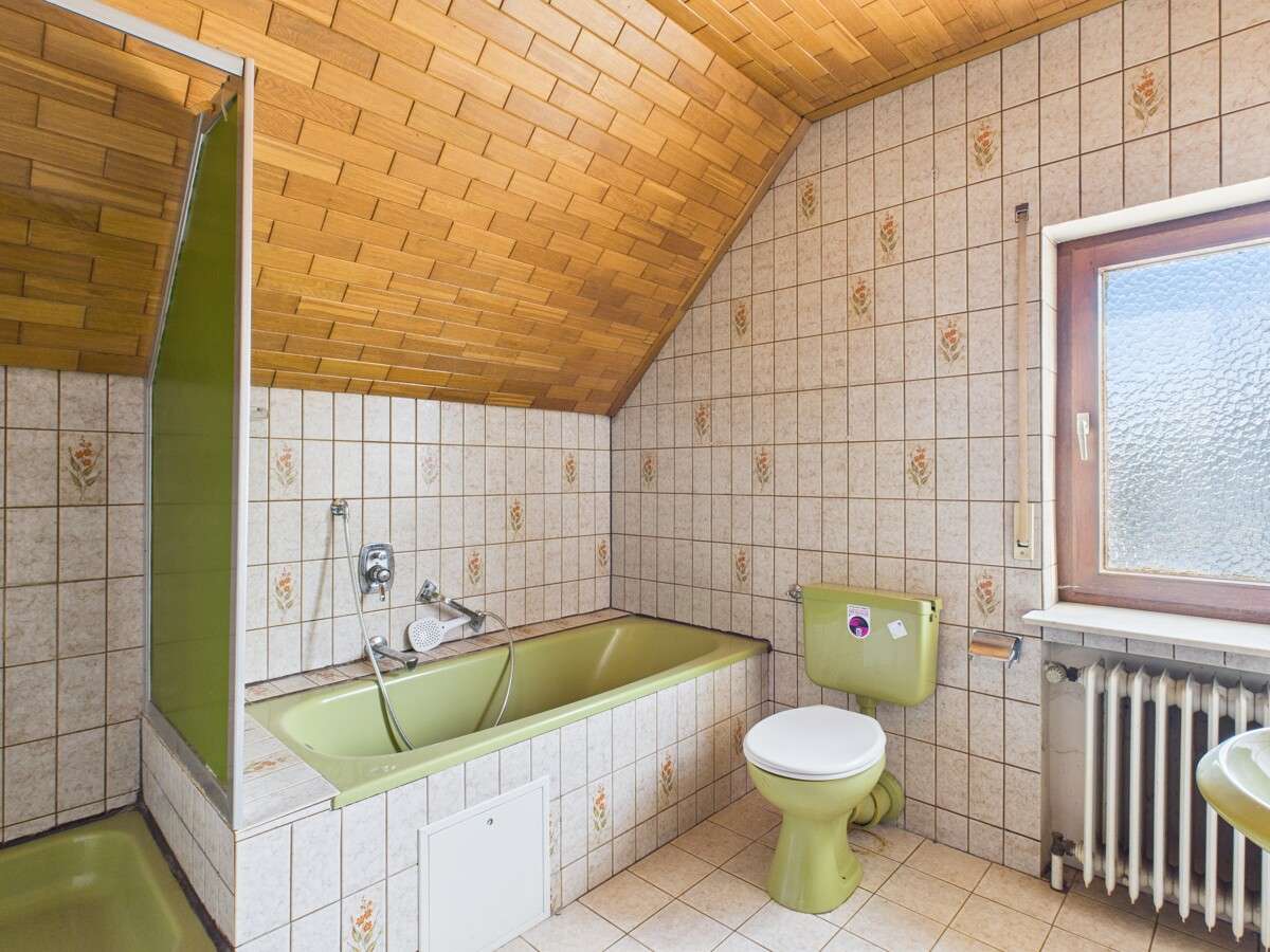 Immobilie in Zimmern ob Rottweil - Einfamilienhaus mit viel Charme und Potential ! - Bild 8