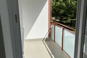 Wunderschöne und helle 2-Zi-Wohnung mit Westbalkon in Bramfeld – Wiedehopfstieg 20, 22179 Hamburg – Vorschaubild 1