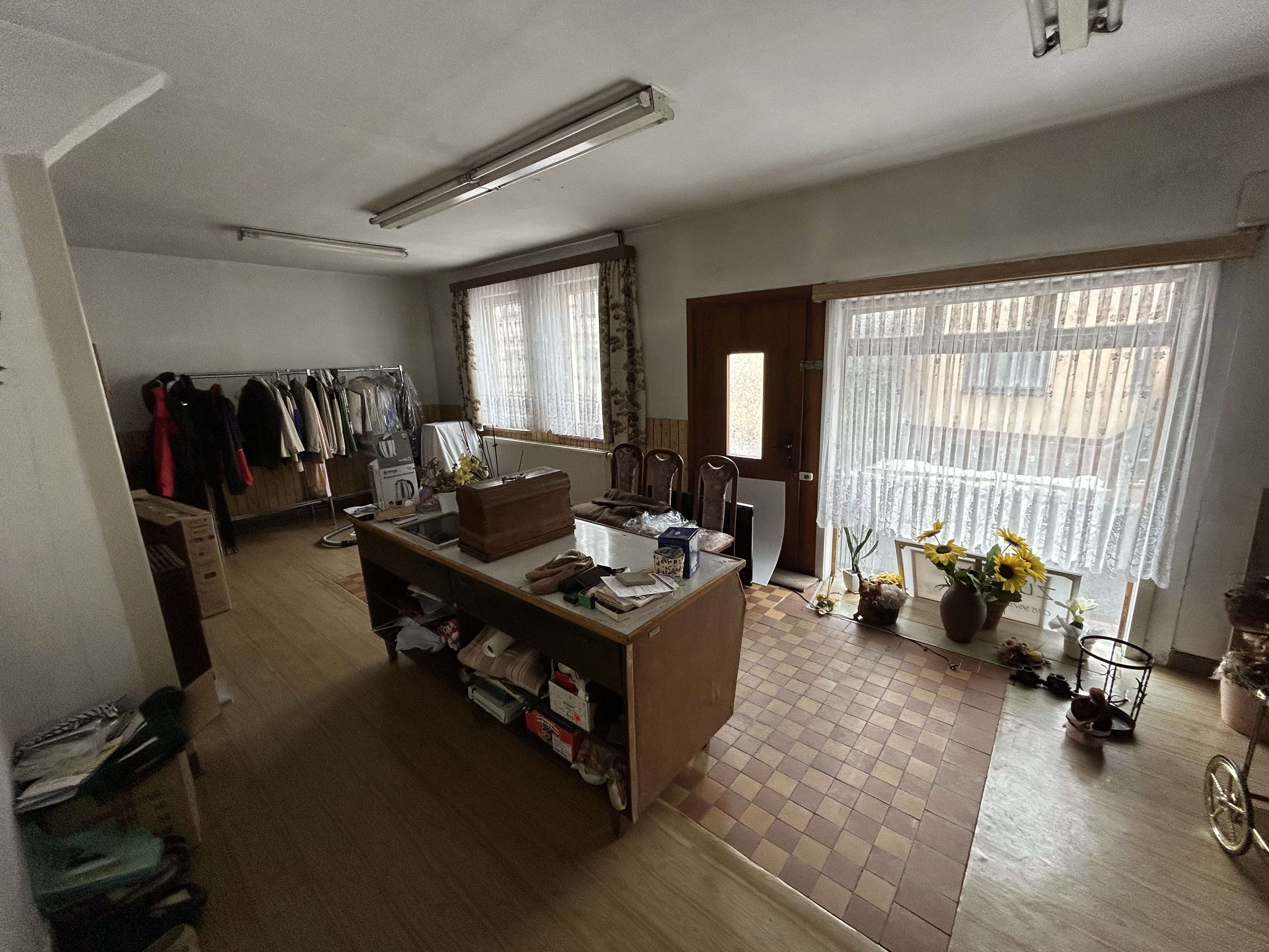 Immobilie in Floh-Seligenthal - Verkaufe interessante Bestandsimmobilie mit Werkstattanbau, Innenhof und kleinen Garten am Bachlauf! - Bild 12