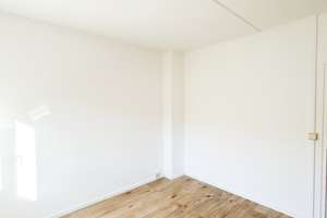 Modern sanierte 3-Raum-Wohnung mit stilvoller Einbauküche + Gratis LED TV 65 ZOLL – Wolgograder Allee 66, 9123 Hutholz, Chemnitz – Vorschaubild 20