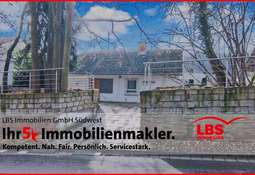 Grundstück Obere Zufahrt mit 