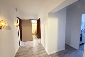 3-4 Familienhaus - 7,7%Rendite - Vermietet- 295qm,Garage,Balkon - Offenbach am Main - – 63073 Bieber, Offenbach am Main – Vorschaubild 9