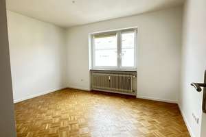 Ohne Lift--4 Zimmer Wohnung-oberstes Geschoss ,  TG mgl – Die vollständige Adresse der Immobilie erhältst du vom Anbieter., 80809 Am Luitpoldpark, München – Vorschaubild 6