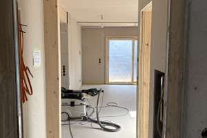 Erstbezug hochwertige 3-Zimmer-Wohnung mit Balkon, Kühlung über FBH und Einbauküche – Die vollständige Adresse der Immobilie erhältst du vom Anbieter., 81377 Großhadern, München – Vorschaubild 8