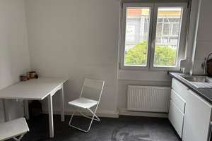 WG, möbliertes 23m²-Zimmer  (als 2er-WG geführt + Wohnzimmer), 10 Minuten zum KIT – Die vollständige Adresse der Immobilie erhältst du vom Anbieter., 76135 Weststadt, Karlsruhe – Vorschaubild 7