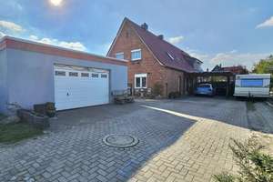 TEAM 4you: Großzügiges Zweifamilienhaus mit Platz für weitere Einliegerwohnung – Zeppelinstraße 16, 27793 Wildeshausen – Vorschaubild 3
