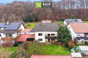 360° I SOFORT FREI!
Freistehendes Einfamilienhaus in ruhiger Waldrandlage von Illertissen – Die vollständige Adresse der Immobilie erhältst du vom Anbieter., 89257 Illertissen – Vorschaubild 1